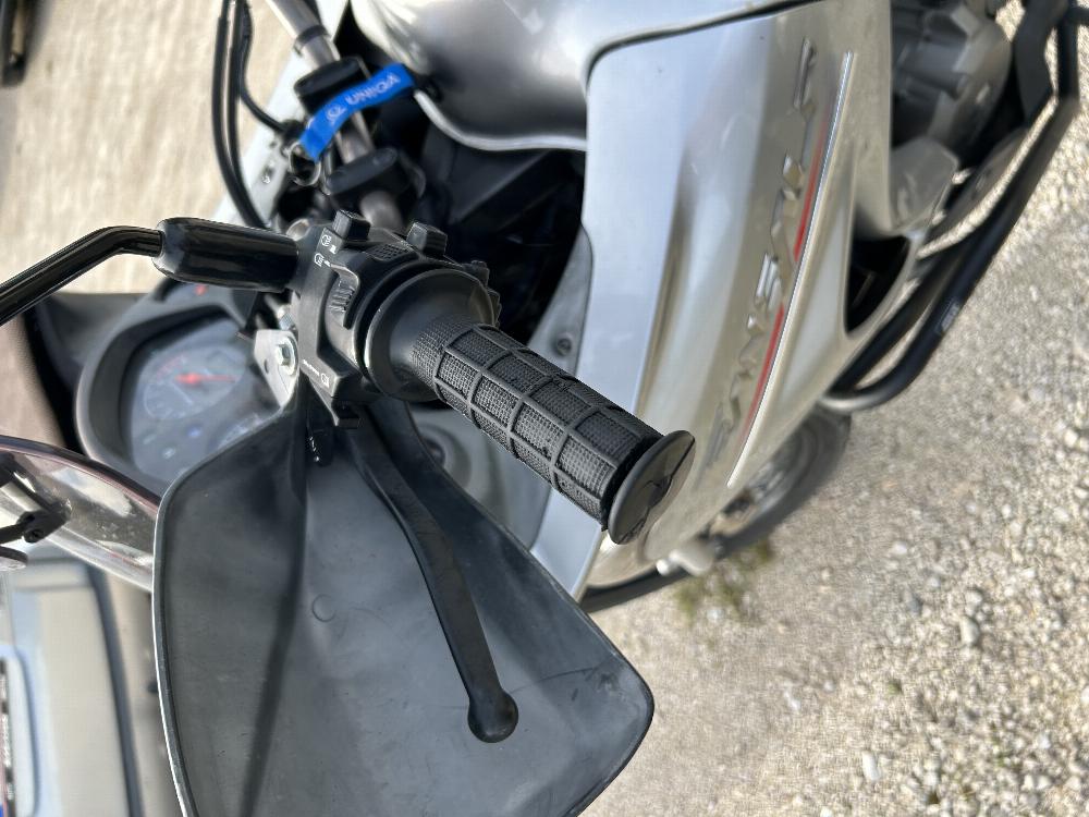 Motorrad verkaufen Honda Transaktionen 650v Ankauf